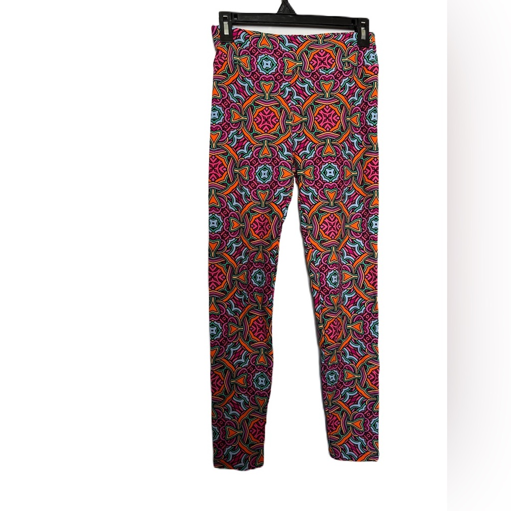 Lularoe One Size‎ leggings stained glass design